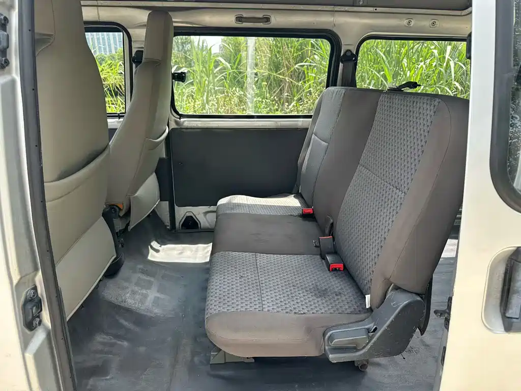 Wuling Zhiguang 1.2 L Utility LSI