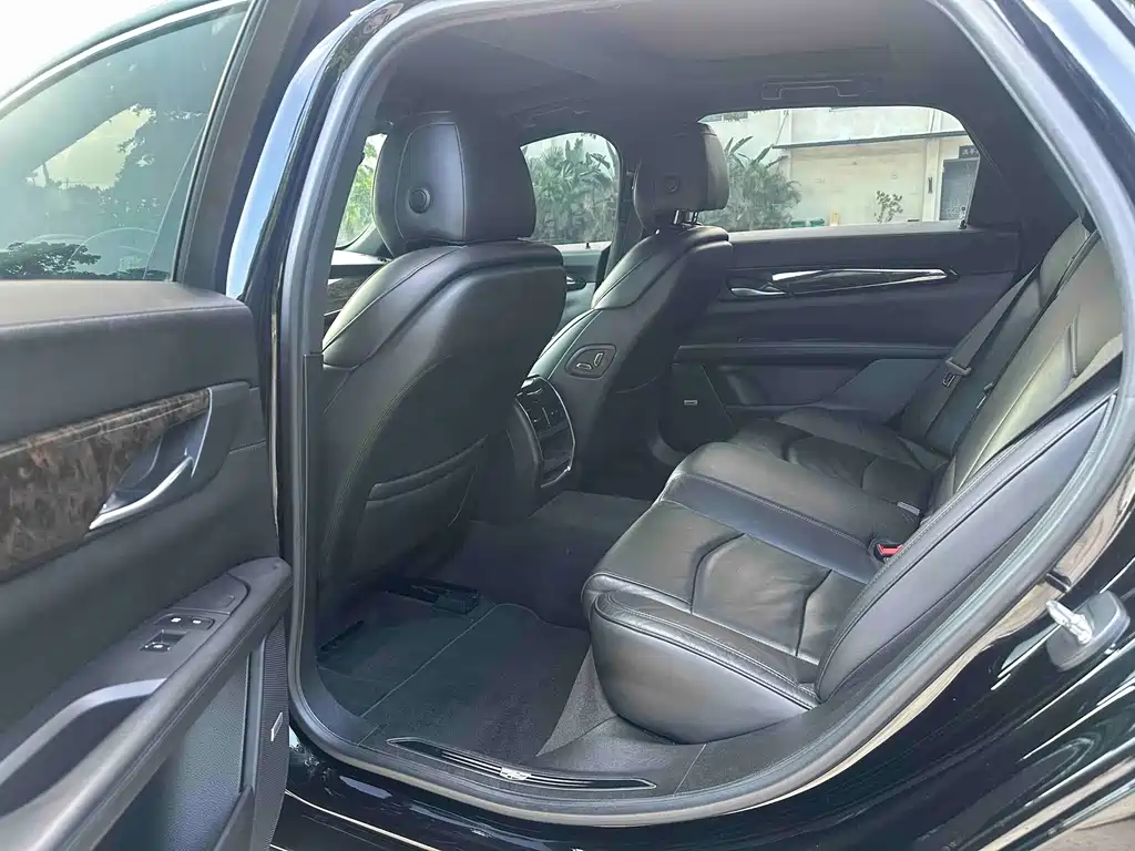 Cadillac CT6 28 T Luxury