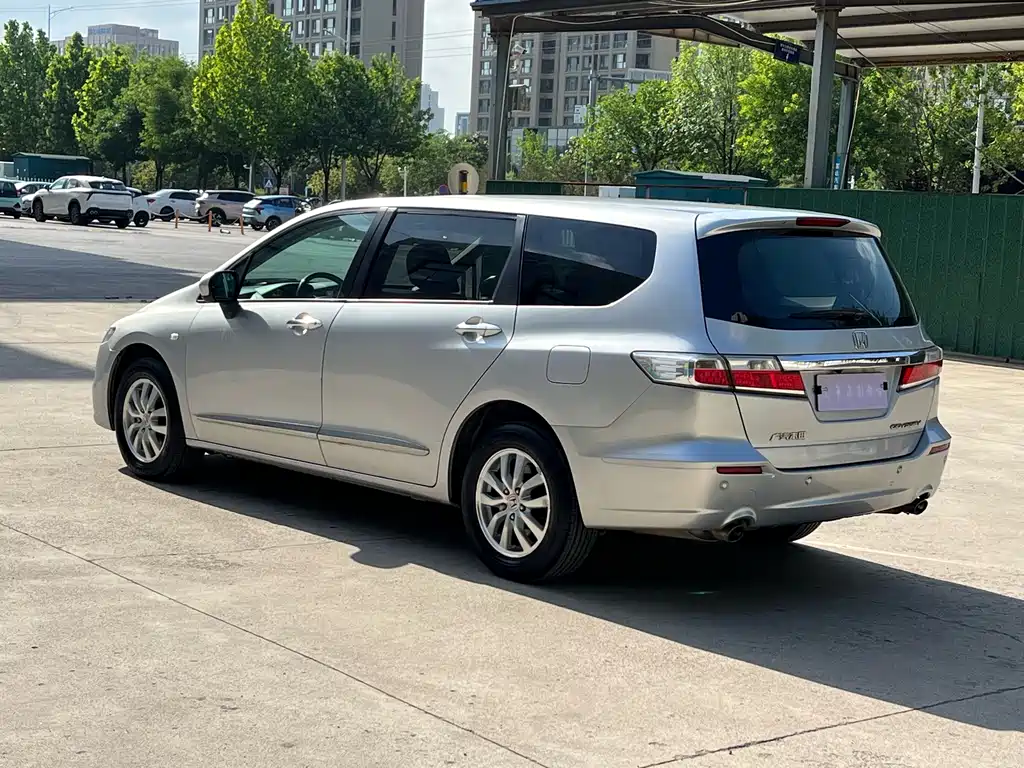 Odyssey 2.4 L Elite