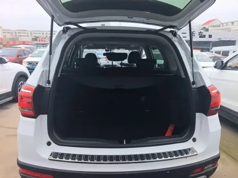 Haval H6 Sport 1.5 T Manual 2 WD Elite