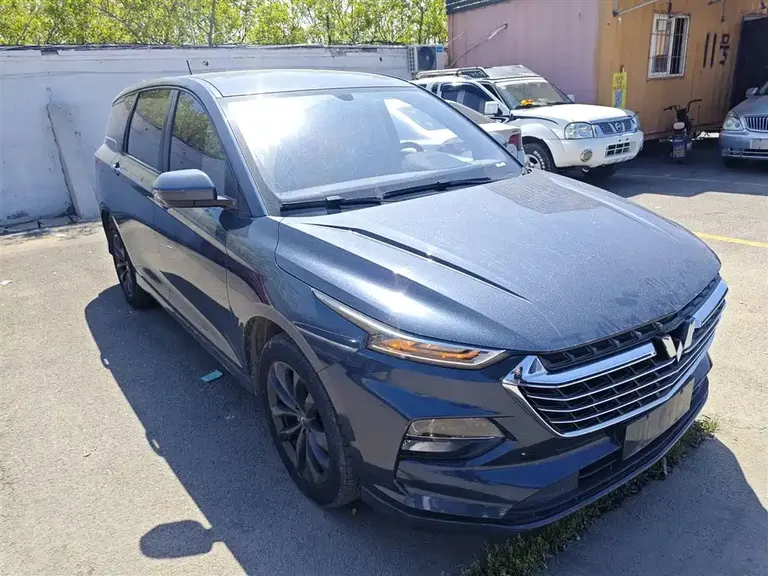 Wuling Victory 1.5 T CVT Elite