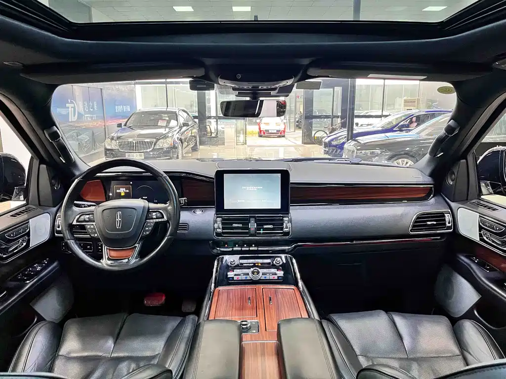 Navigator 3.5 T Honor Shine CN-V