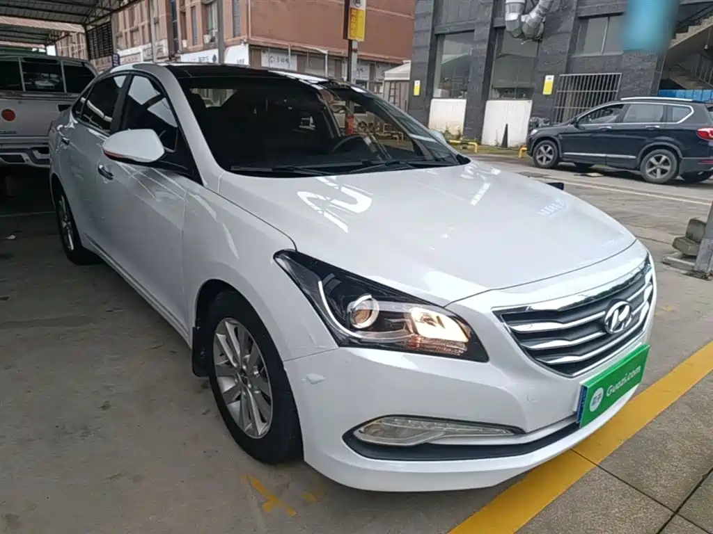 Mistra 1.8 L Auto Intelligent GLS