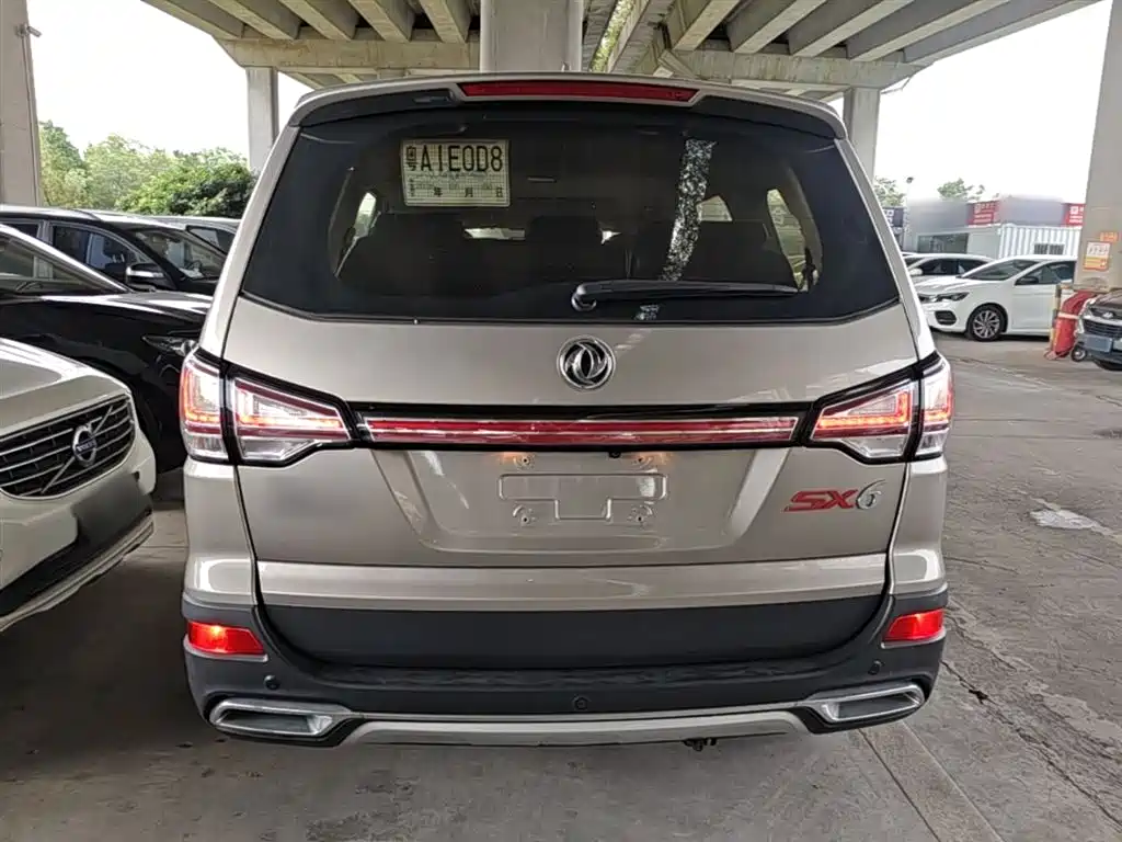 Fengxing SX6 风行SX6 2016款 1.6 L CVT尊享型