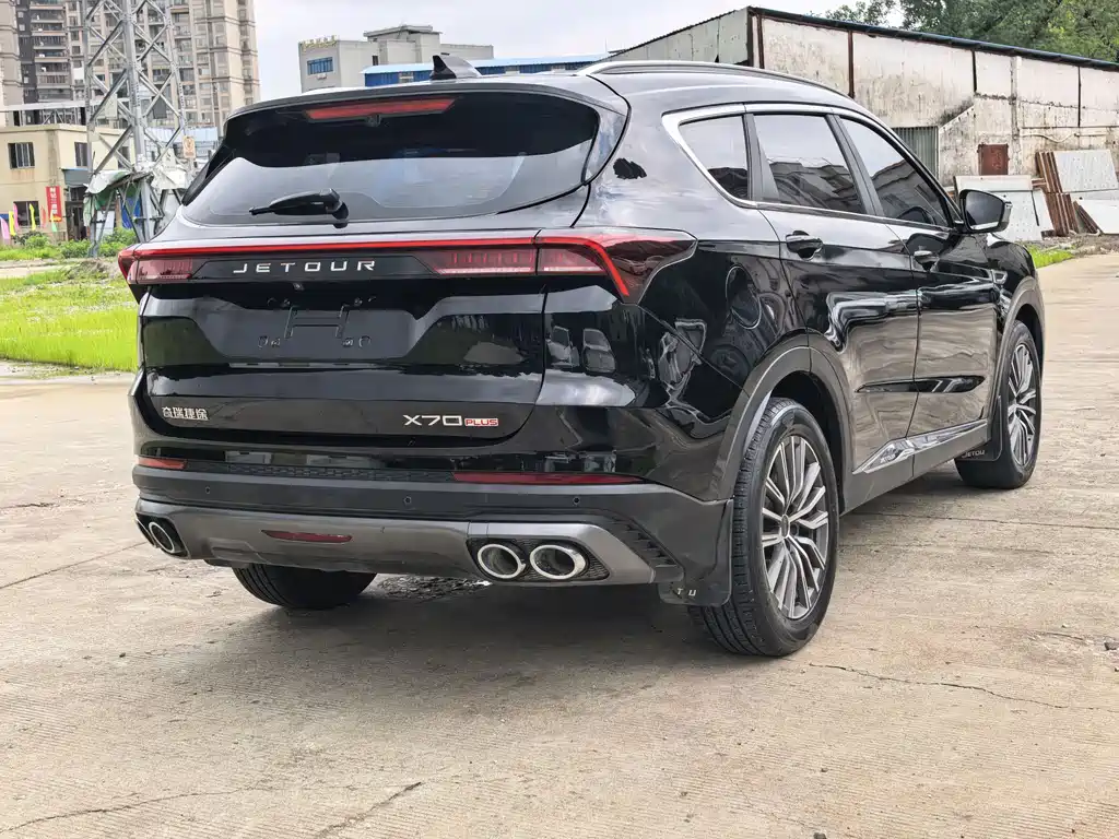 Jetour X70 PLUS 1.5 T DCT Brave PLUS 7-seat