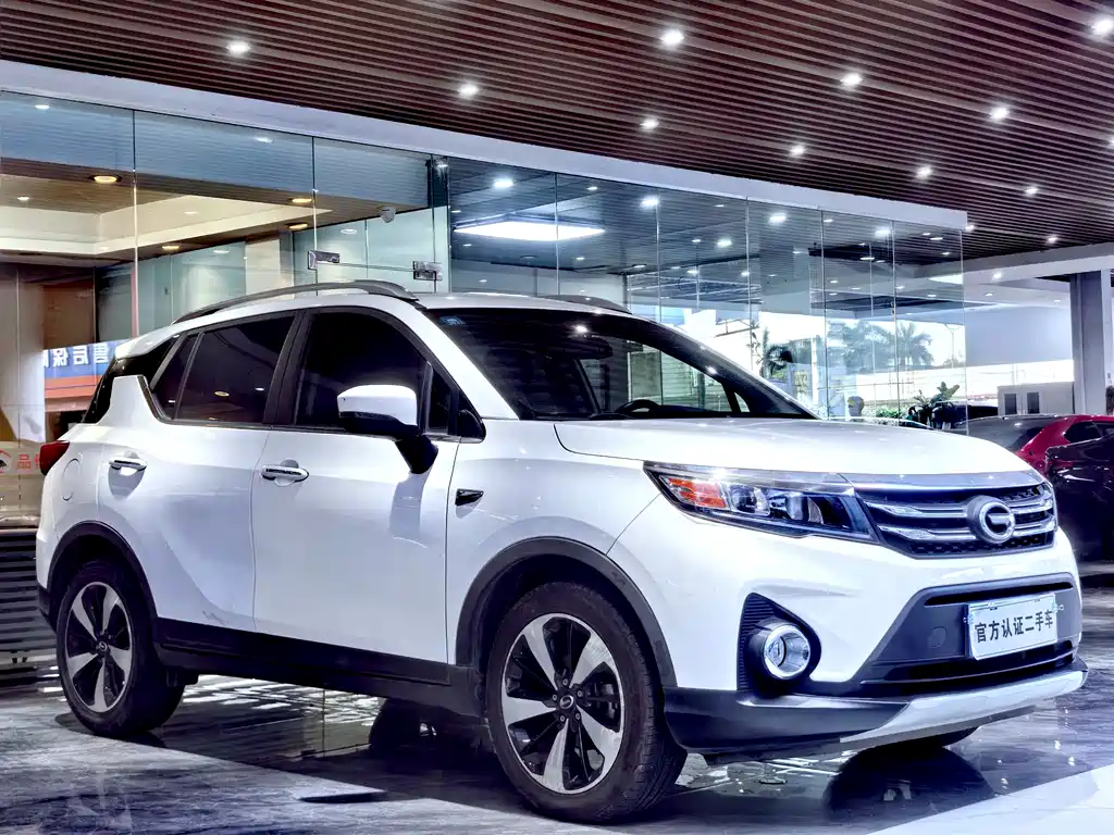 GAC Trumpchi GS3 传祺GS3 2019款 235 T 自动豪华版