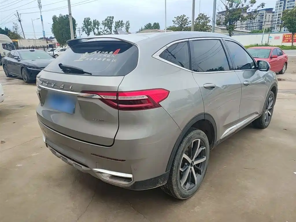 Haval F7 1.5 T 2 WD i
