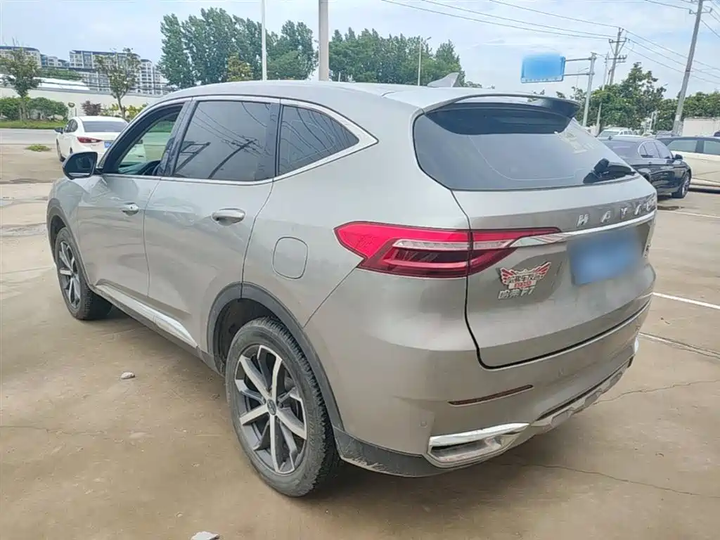 Haval F7 1.5 T 2 WD i