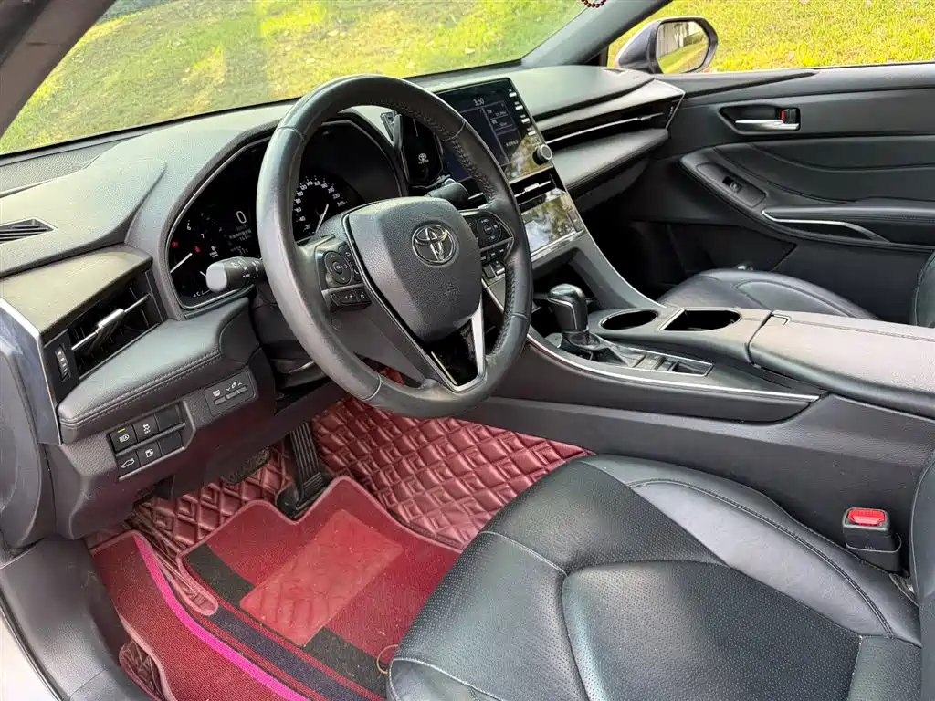 Avalon 2.5 L Luxury