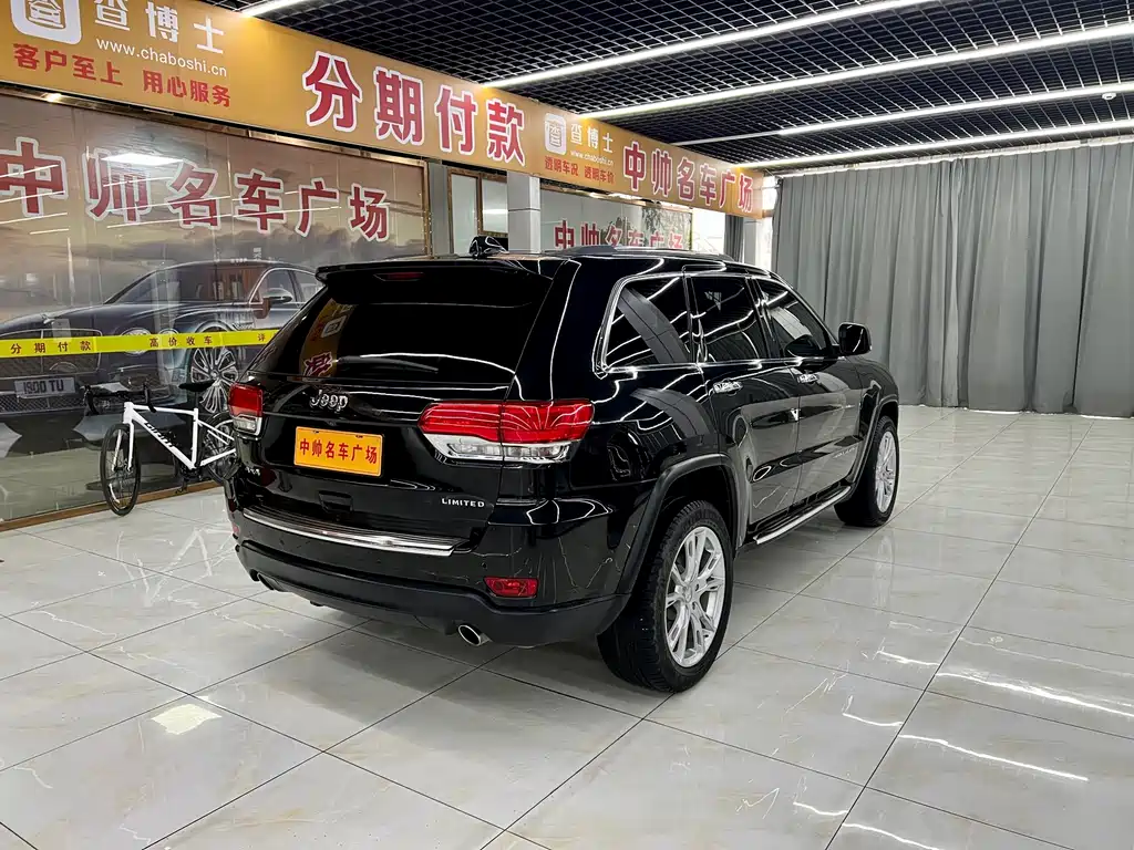 Grand Cherokee (Import) 3.0 L Comfort Enjoyment Navigation