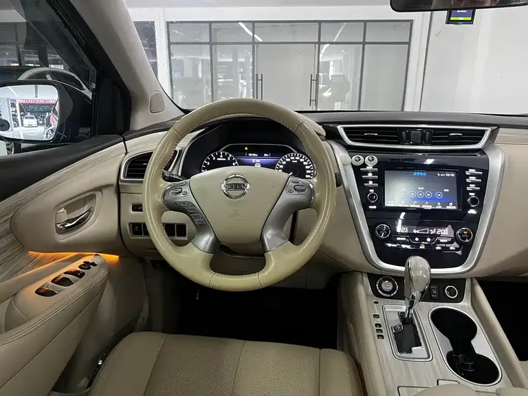 Nissan Murano 2.5 L XL 2 WD Smart Style
