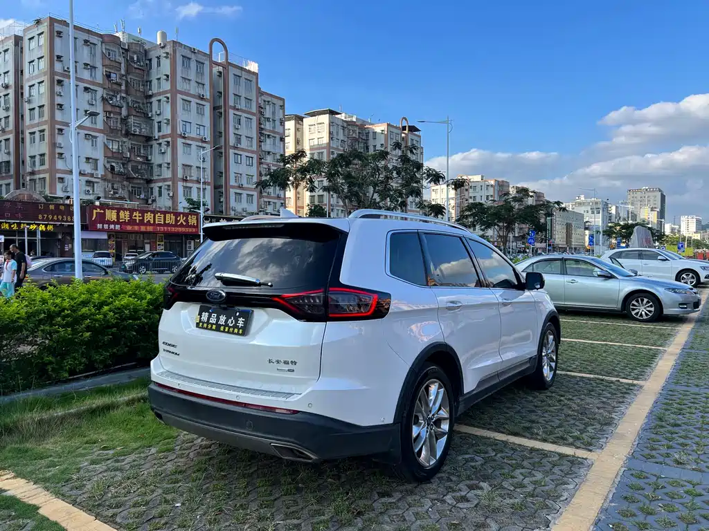 Edge 2.0 T GTDi 4 WD Supreme Sharp