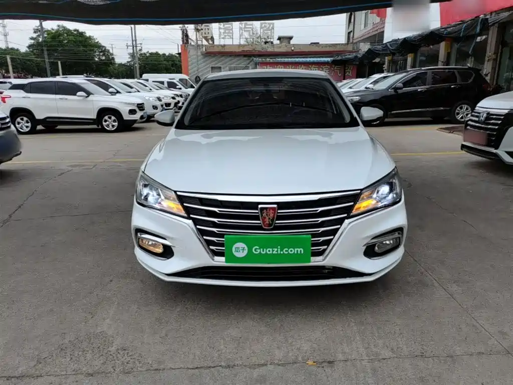 Roewe i5 1.5 L Auto 4 G Connected Leading Luxury