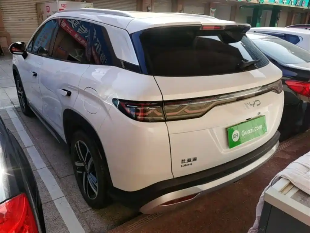 Song L DM-i 112 km Transcend
