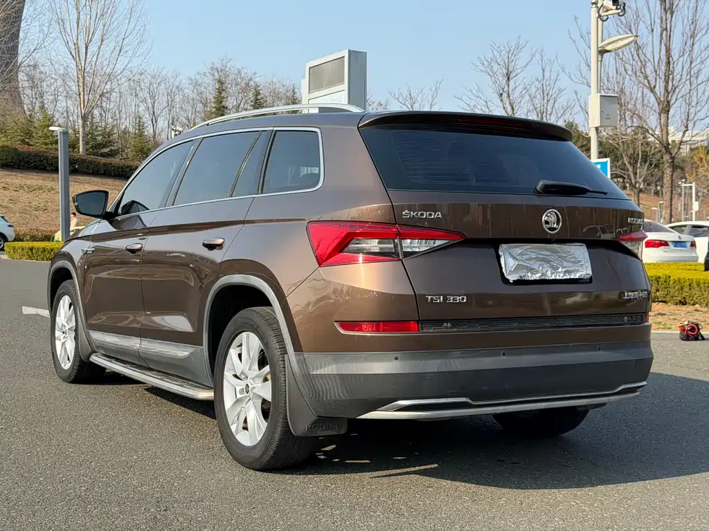 Kodiaq TSI330 7-seat 2 WD Luxury