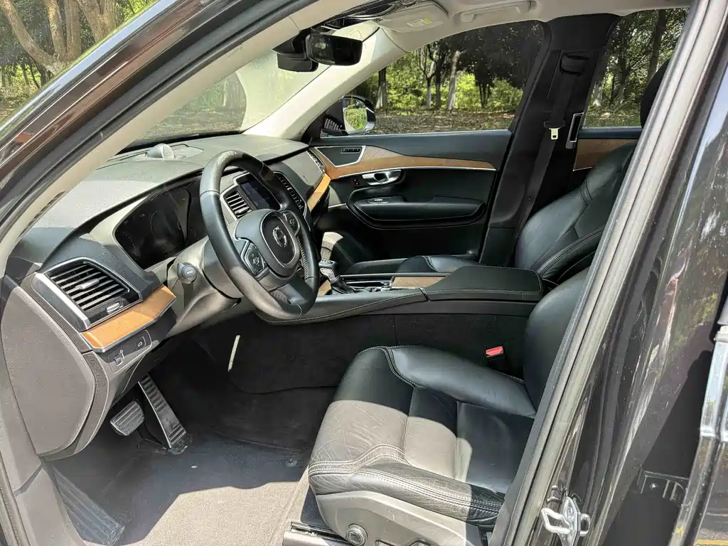 Volvo XC90 T6 Smart Grace 7-seat
