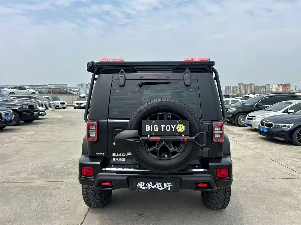BAIC BJ40 2.0 D Auto 4 WD Blade Hero Swordsman