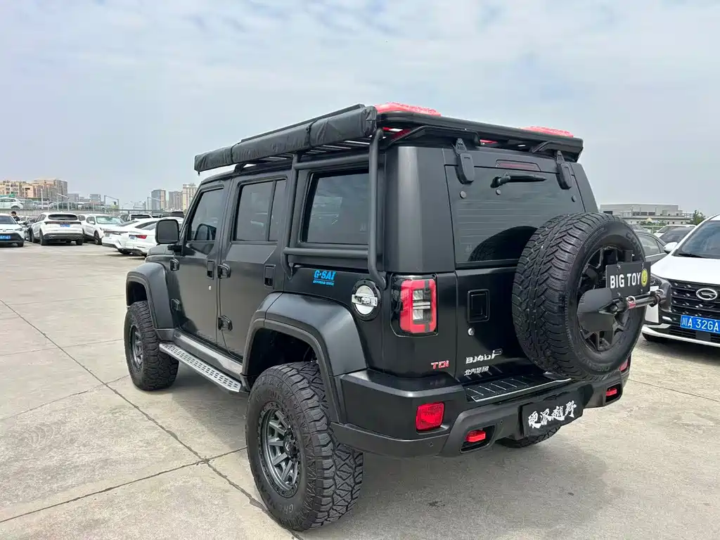 BAIC BJ40 2.0 D Auto 4 WD Blade Hero Swordsman