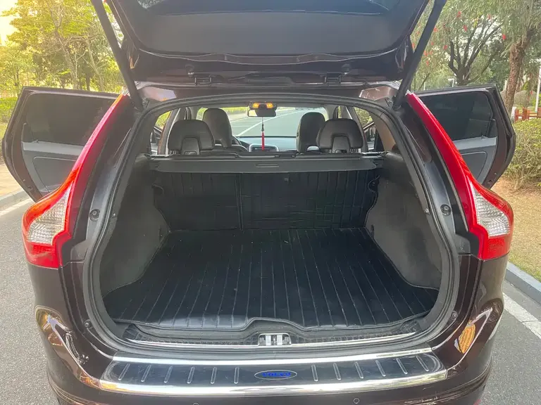 Volvo XC60 (Import) Facelift T5 Smart Grace