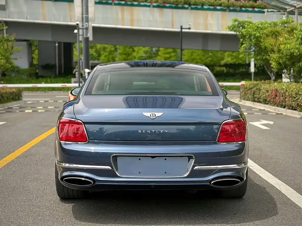 Flying Spur 4.0 T V8 Standard