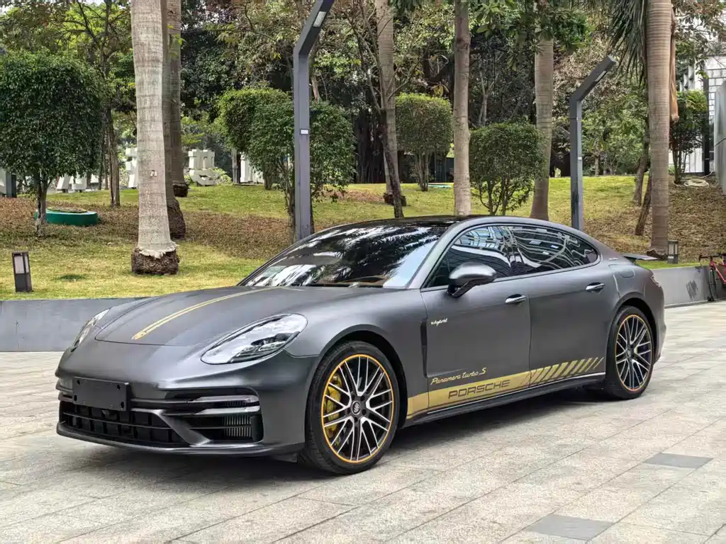 Panamera NEV Panamera新能源 2023款 Panamera Turbo S E-Hybrid 行政加长版