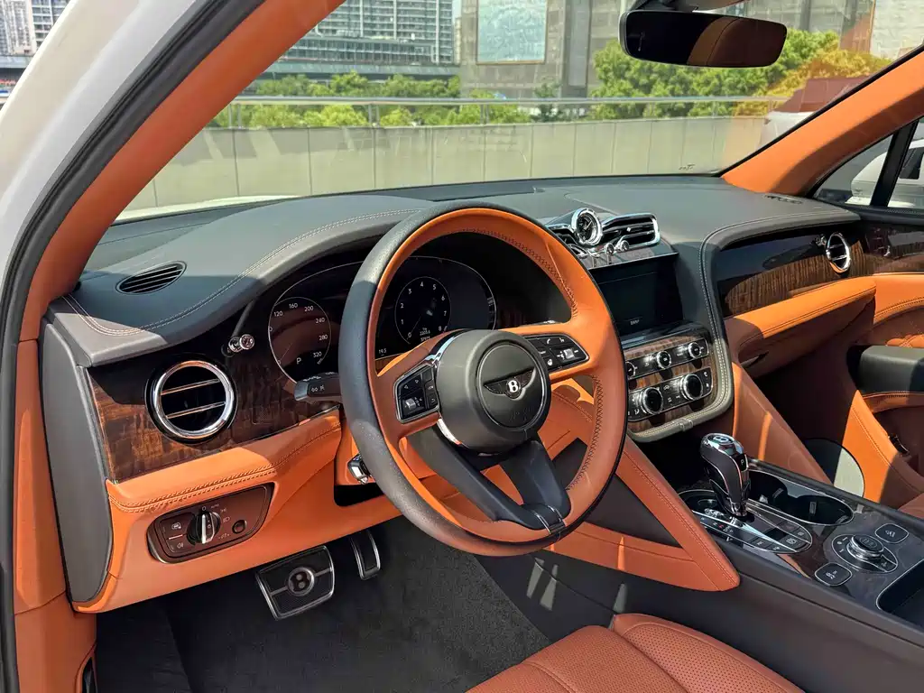 Bentayga 4.0 T V8