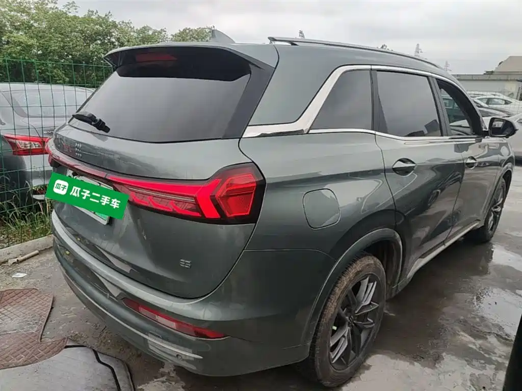 Landian E5 1.5 L DE-i 100 KM Smooth Enjoyment 7-seat