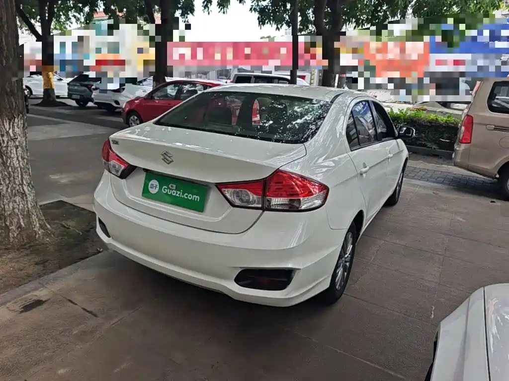 Alivio 1.6 L Auto Comfort Enjoyment
