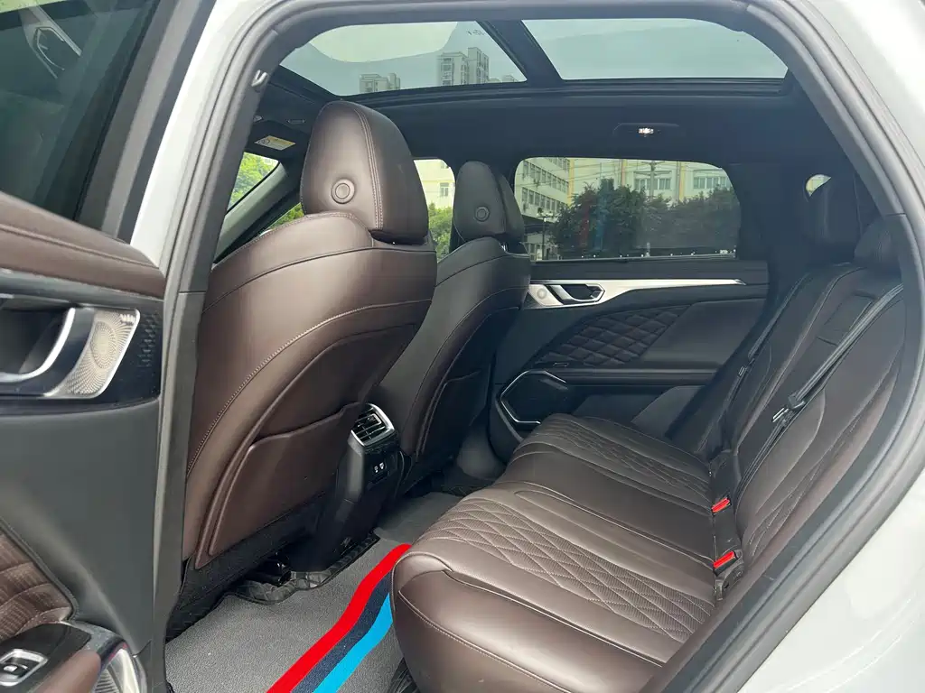 WEY Mocha 2.0 T 2 WD Pure
