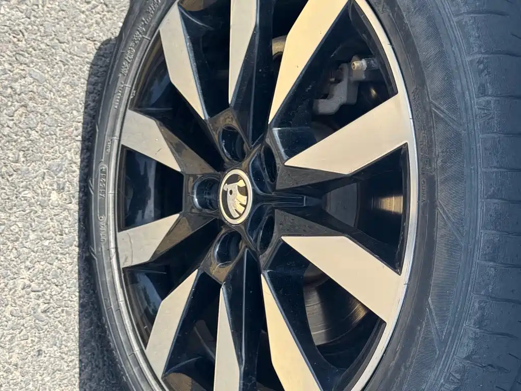Karoq TSI280 Luxury