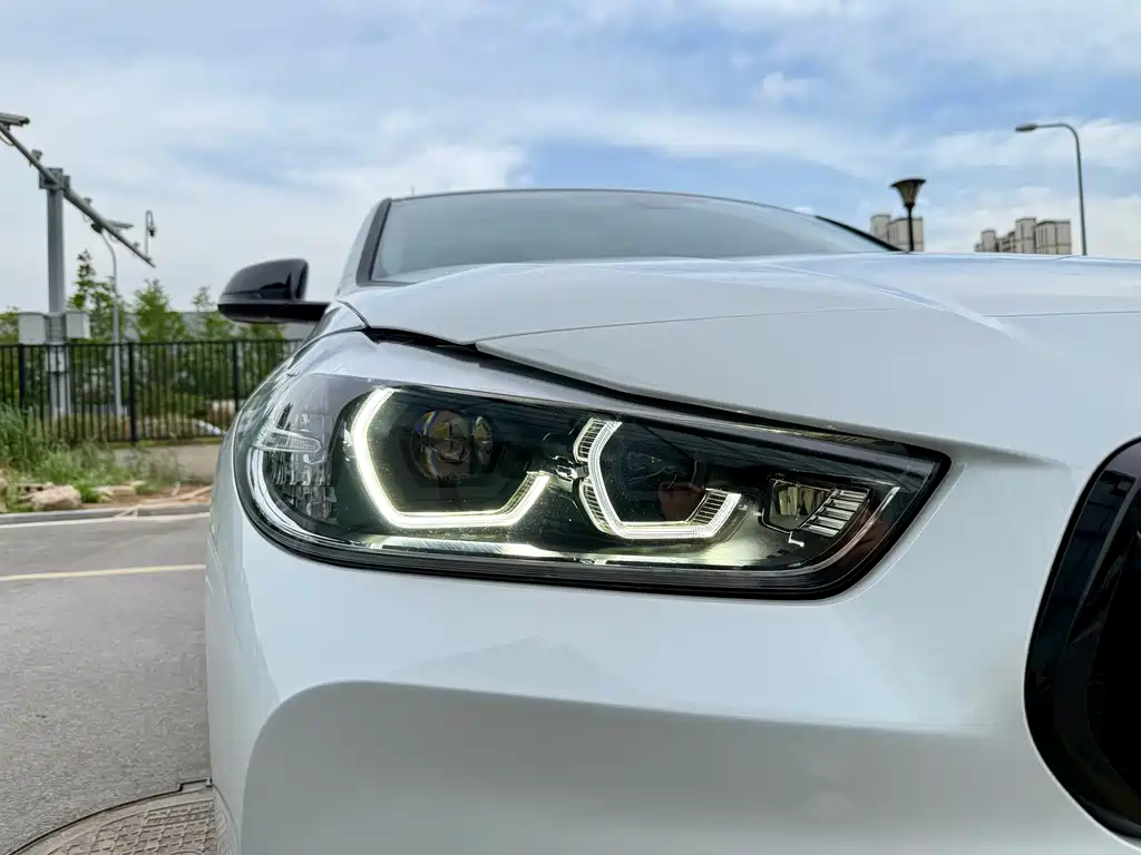 BMW X2 sDrive25 i M Sport Night