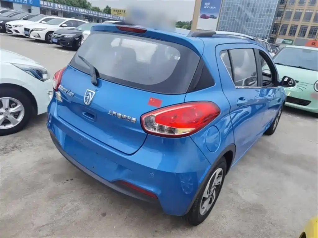 Baojun 310 1.5 L Auto Luxury