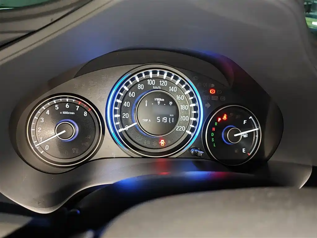 Crider 1.8 L CVT Comfort