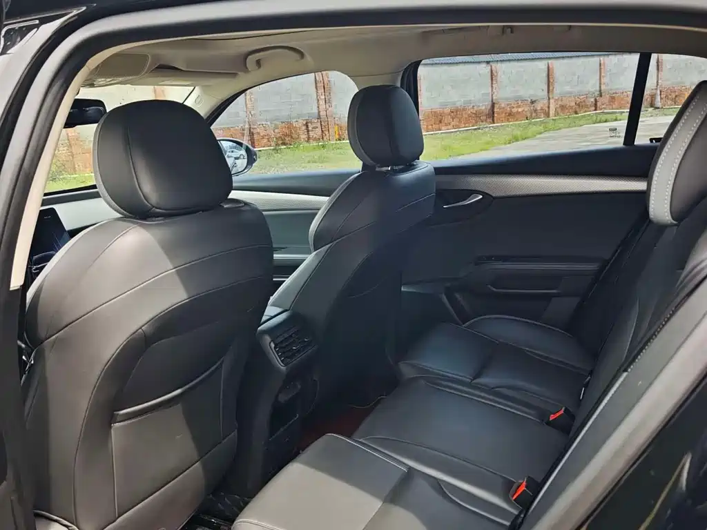 Qoros 7 1.6 T Cruise Luxury