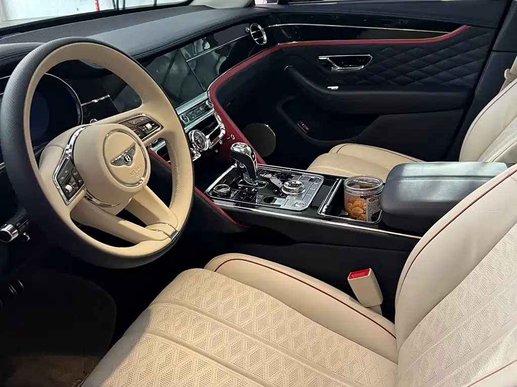 Flying Spur 4.0 T V8 Distinguished