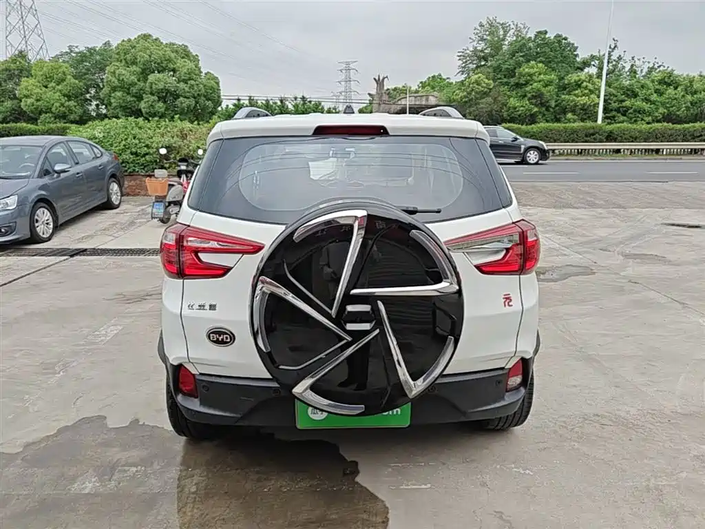 Yuan 1.5 TID Auto Luxury