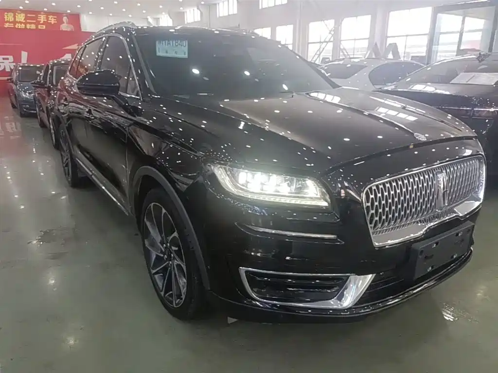 Nautilus (Import) 2.7 T 4 WD Honor Shine CN-VI