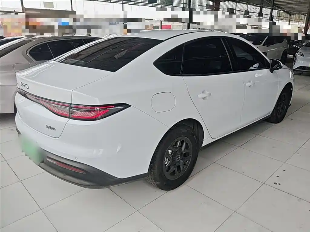 Seal 05 DM-i DM-i Smart Drive 55 KM Luxury