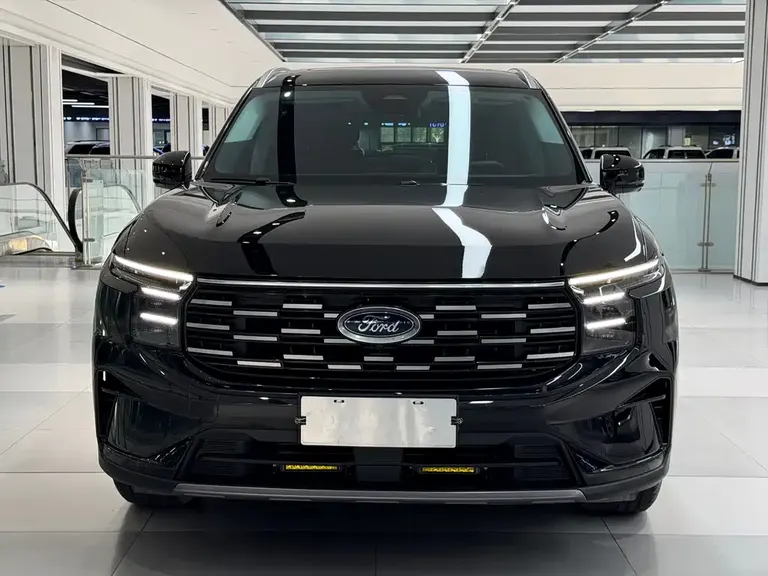 Ford Edge Edge L 2.0 T EcoBoost 2 WD 7-seat Luxury