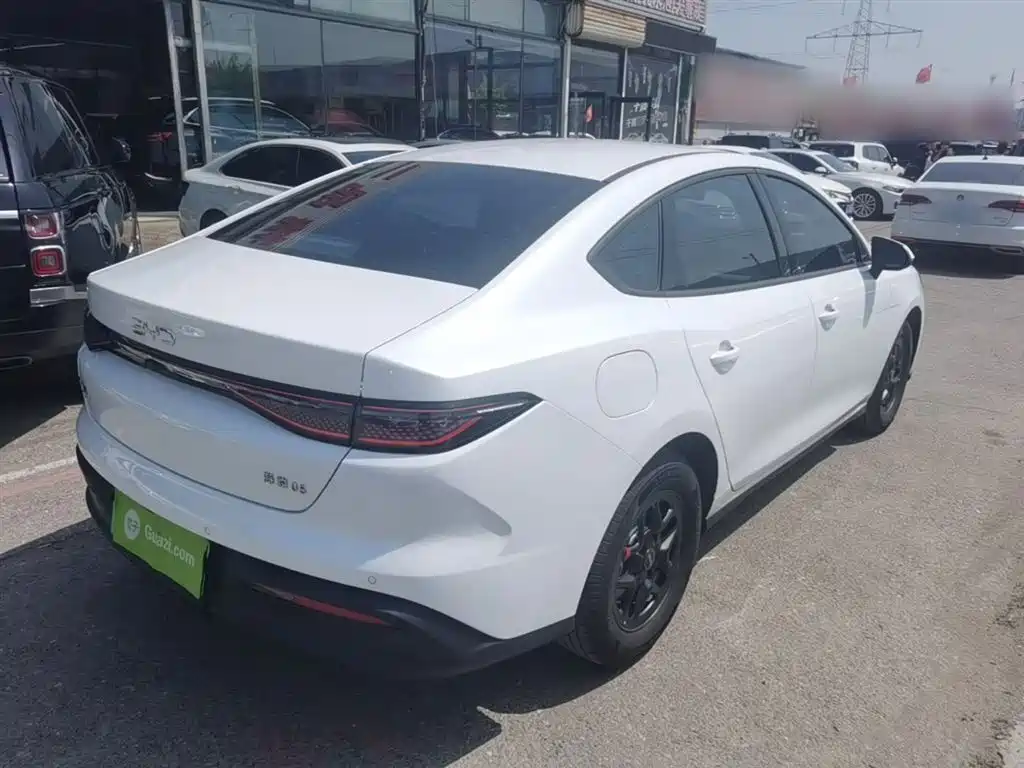 Seal 05 DM-i DM-i Smart Drive 55 KM Luxury