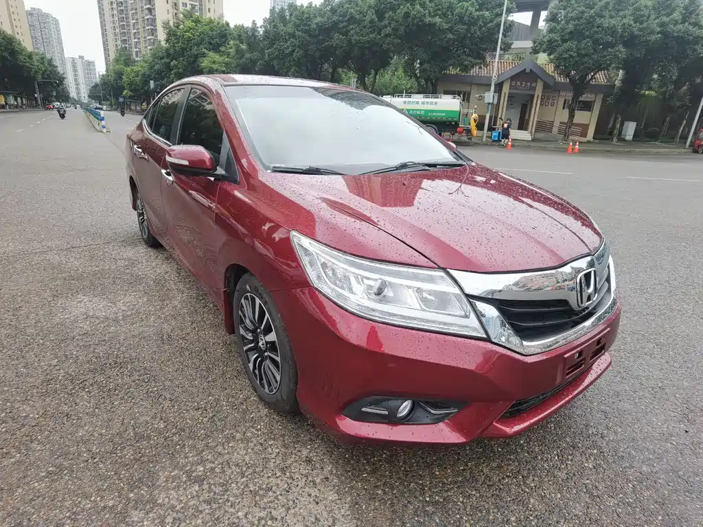 Crider 1.8 L Auto Comfort
