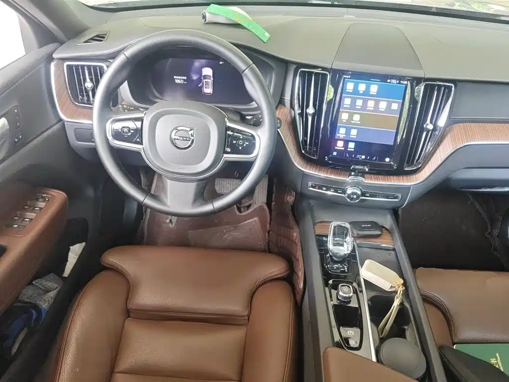Volvo XC60 B5 4 WD Smart Vision Luxury