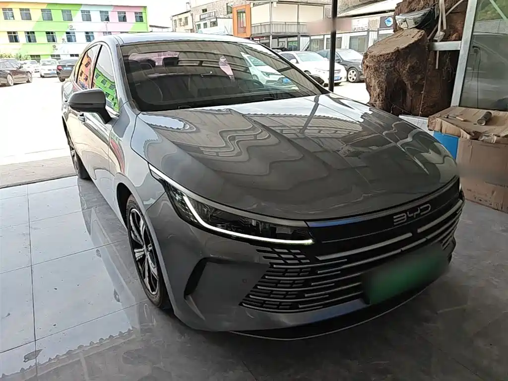 Destroyer 05 DM-i 55 KM Luxury
