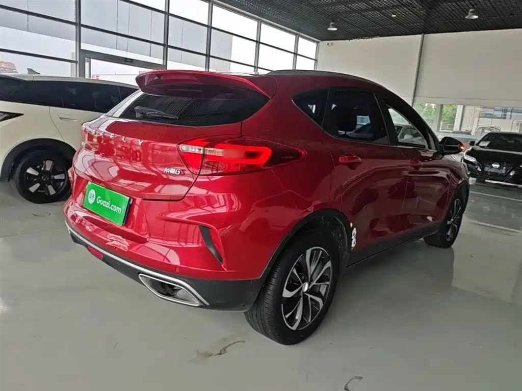 Emgrand GS 1.4 T CVT Elegant