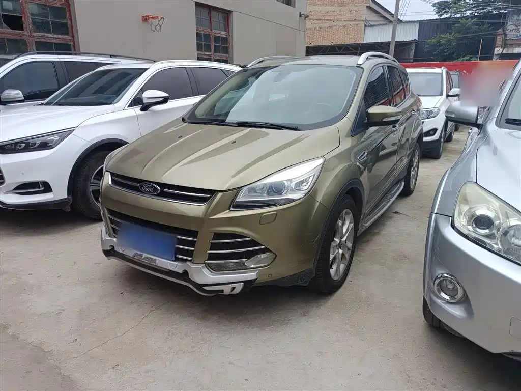 Kuga 2.0 L GTDi 4 WD Sport
