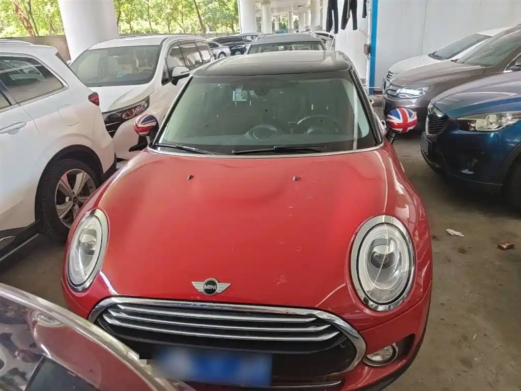 MINI CLUBMAN Facelift 1.5 T COOPER Connoisseur