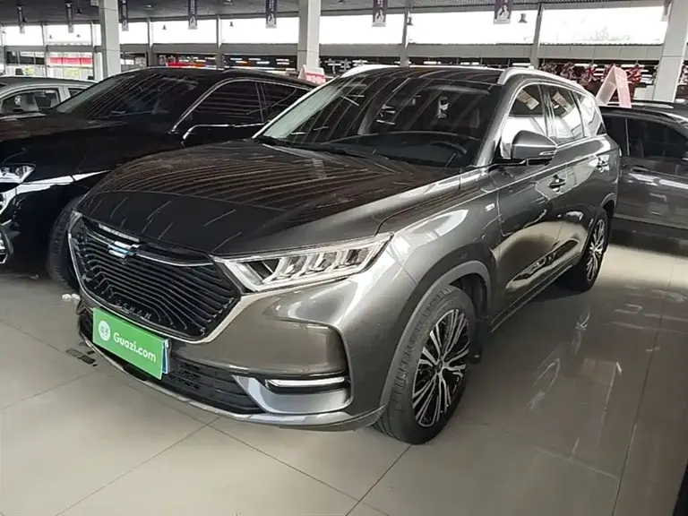 Changan Oshan X7 1.5 T Auto Premium