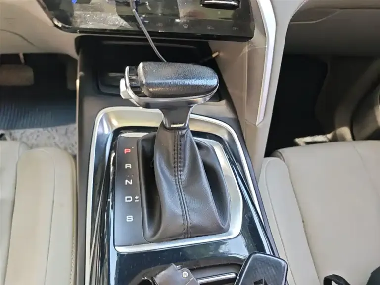 Baojun RS-5 1.5 T CVT Intelligent Drive Control Flagship CN-V
