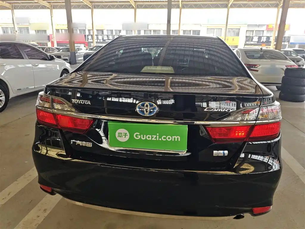 Camry Dual Engine 2.5 HG Luxury Navigation