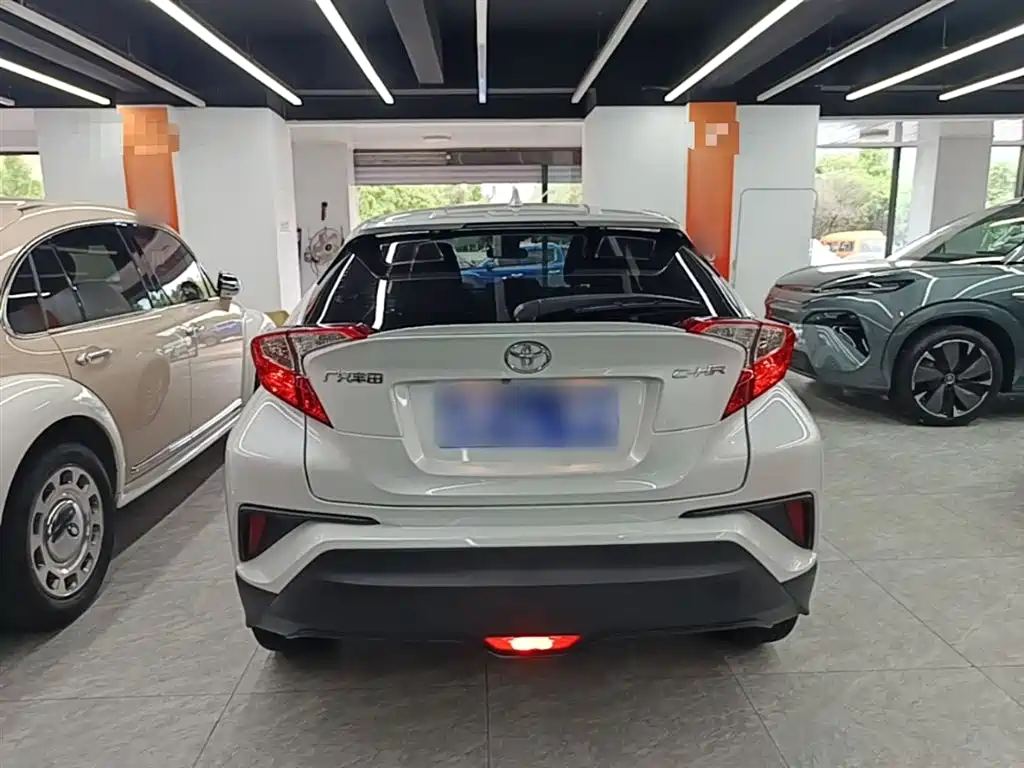 Toyota C-HR 2.0 L Comfort